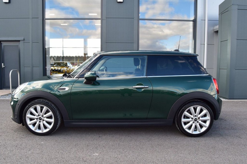 Used MINI Hatch 2019 for sale - 76068926: Photo 11