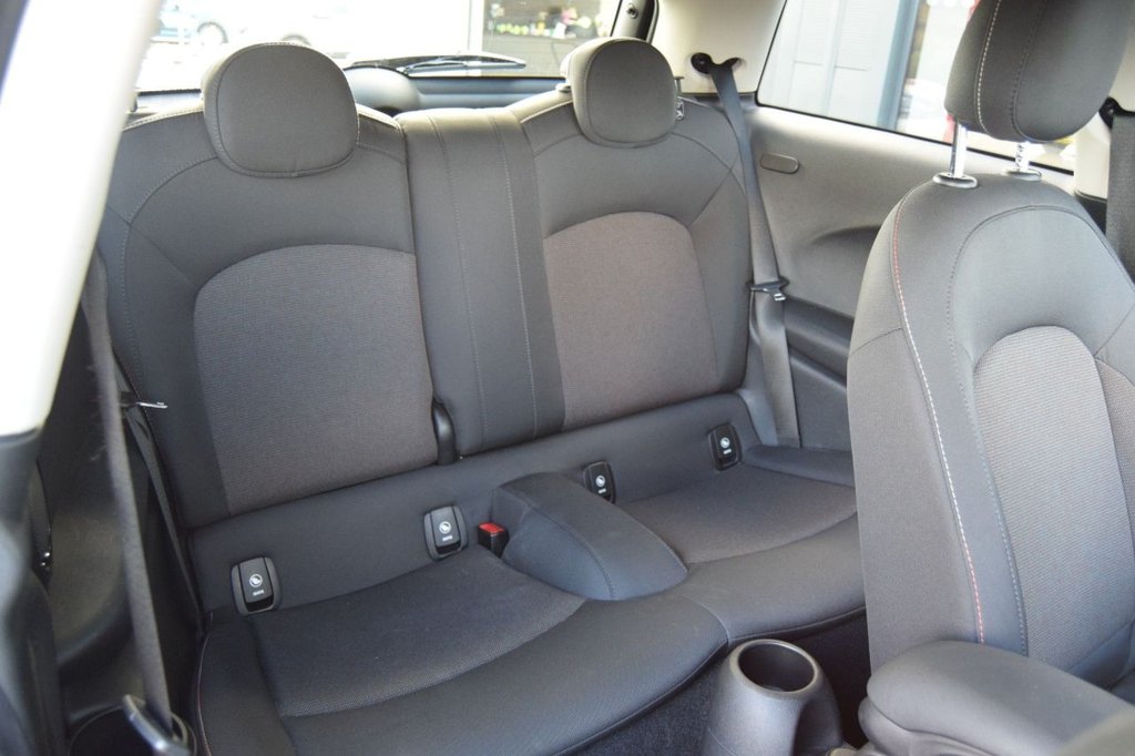Used MINI Hatch 2019 for sale - 76068926: Photo 17