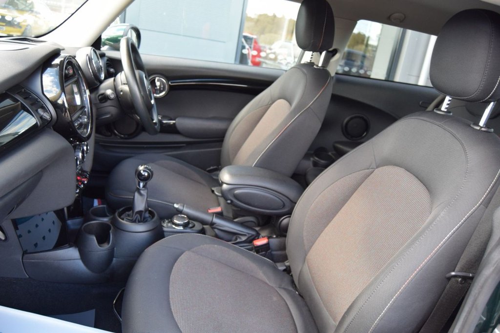 Used MINI Hatch 2019 for sale - 76068926: Photo 19