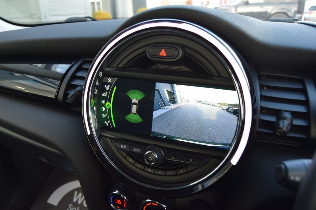 Used MINI Hatch 2019 for sale - 76068926: Photo 24