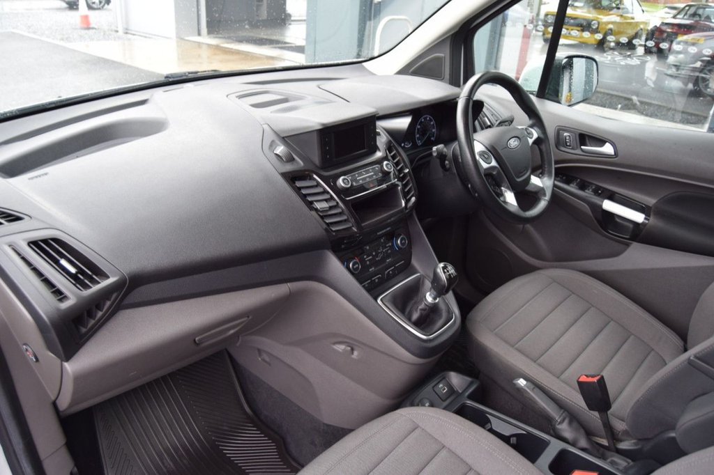 Used Ford Grand Tourneo Connect 2020 for sale - 76235580: Photo 27