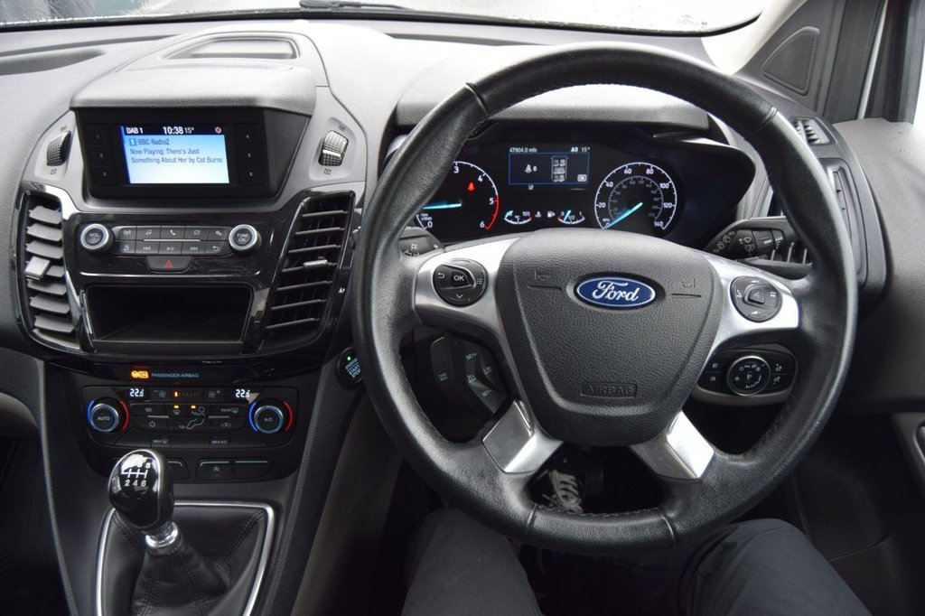 Used Ford Grand Tourneo Connect 2020 for sale - 76235580: Photo 32