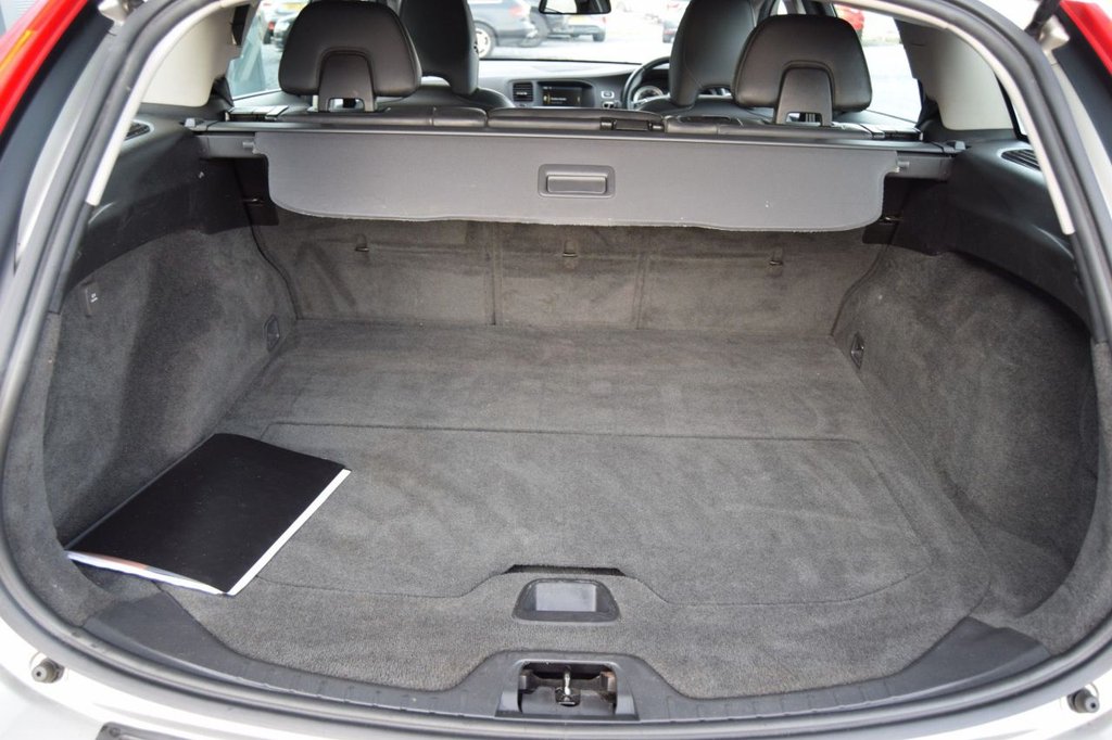 Used Volvo V60 2012 for sale - 76406969: Photo 20