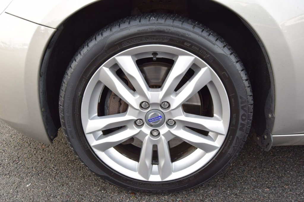 Used Volvo V60 2012 for sale - 76406969: Photo 28