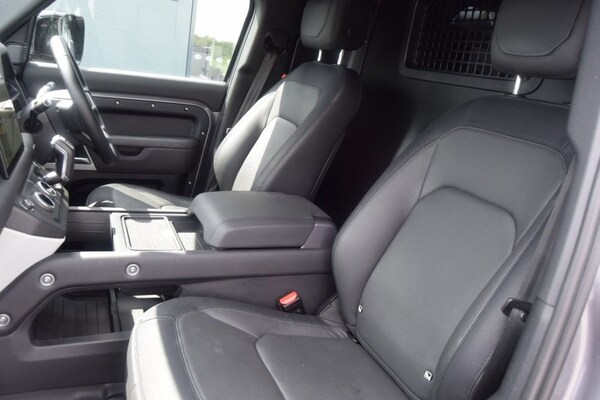 Used Land Rover Defender 2023 for sale - 75009719: Photo 20