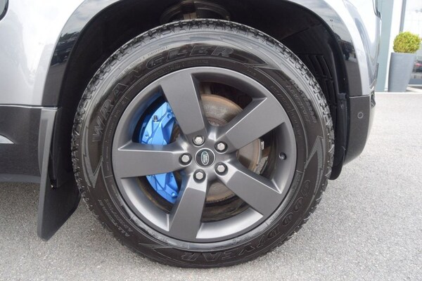 Used Land Rover Defender 2023 for sale - 75009719: Photo 22