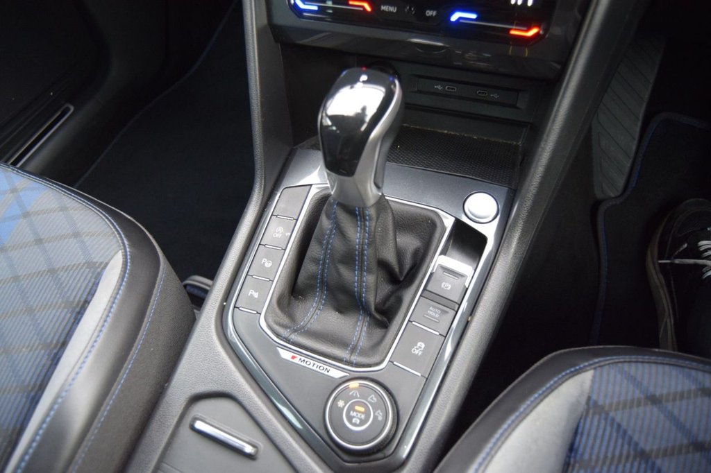 Used Volkswagen Tiguan 2021 for sale - 77981620: Photo 28