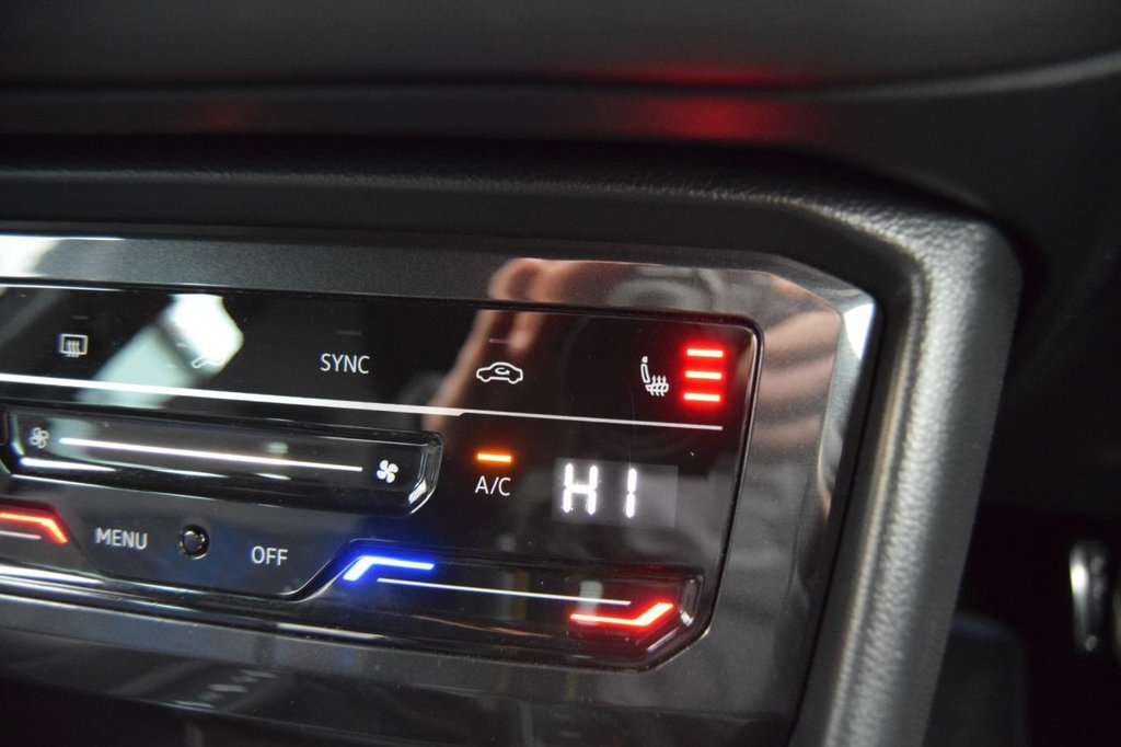 Used Volkswagen Tiguan 2021 for sale - 77981620: Photo 30