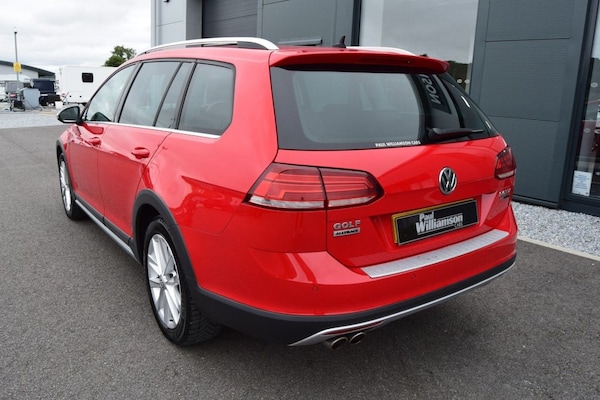 Used Volkswagen Golf 2017 for sale - 75411245: Photo 10
