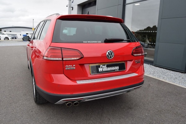 Used Volkswagen Golf 2017 for sale - 75411245: Photo 11
