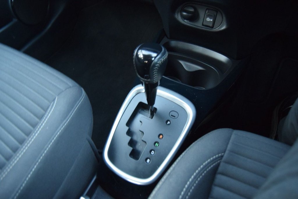 Used Toyota Yaris 2016 for sale - 76724896: Photo 10