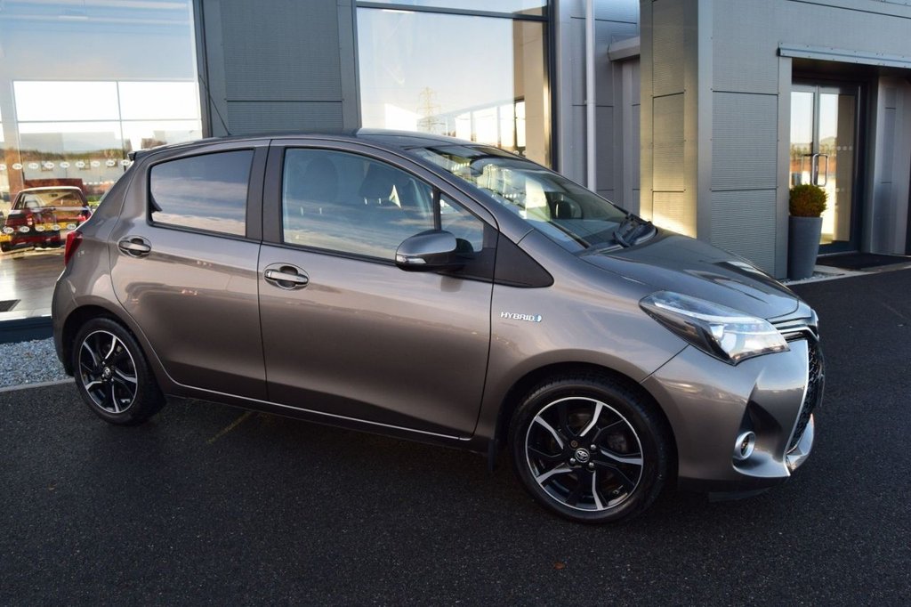 Used Toyota Yaris 2016 for sale - 76724896: Photo 2