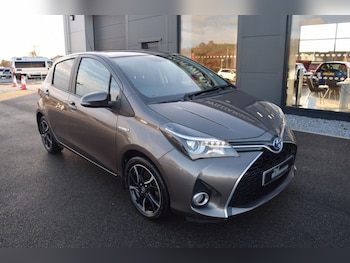 Used Toyota Yaris 2016 for sale - 76724896: Photo