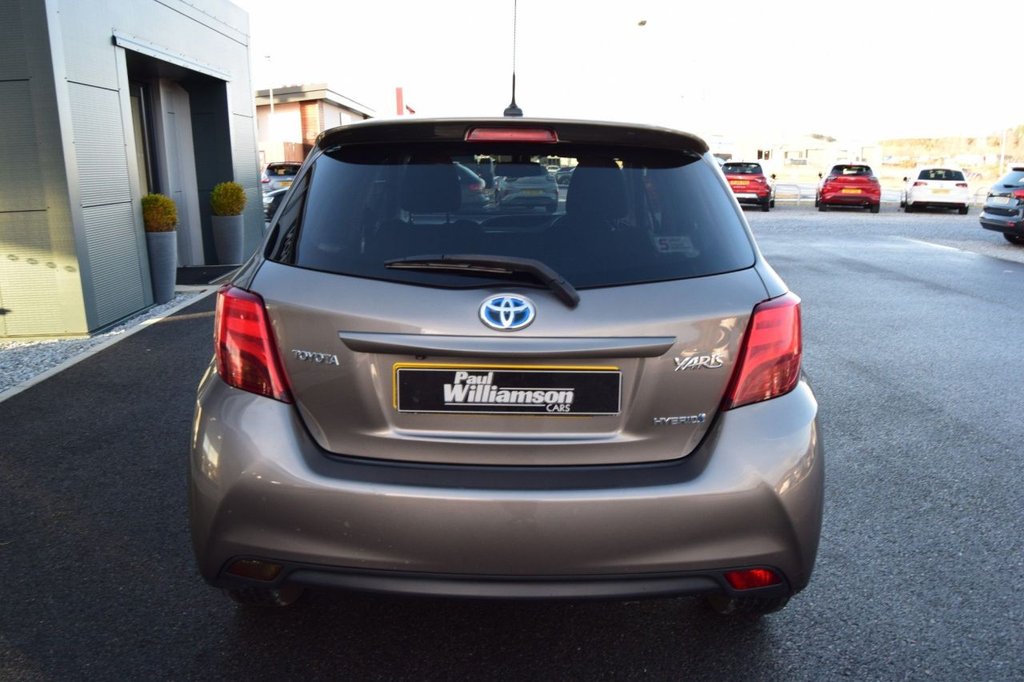 Used Toyota Yaris 2016 for sale - 76724896: Photo 5