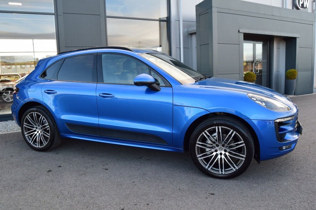 Used Porsche Macan 2018 for sale - 77820745: Photo 2