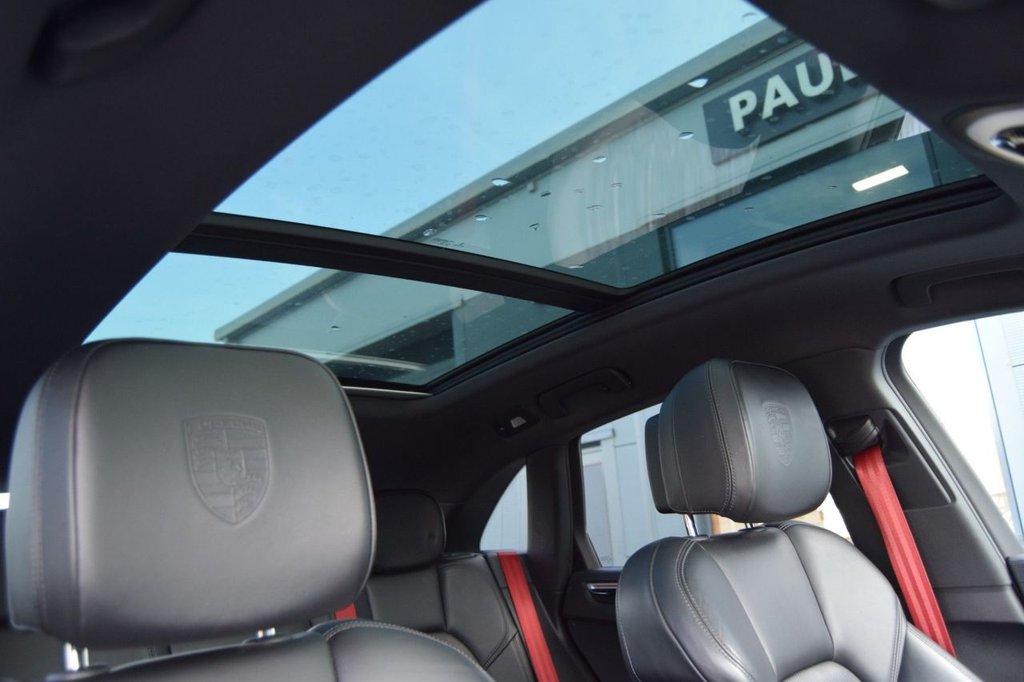 Used Porsche Macan 2018 for sale - 77820745: Photo 21