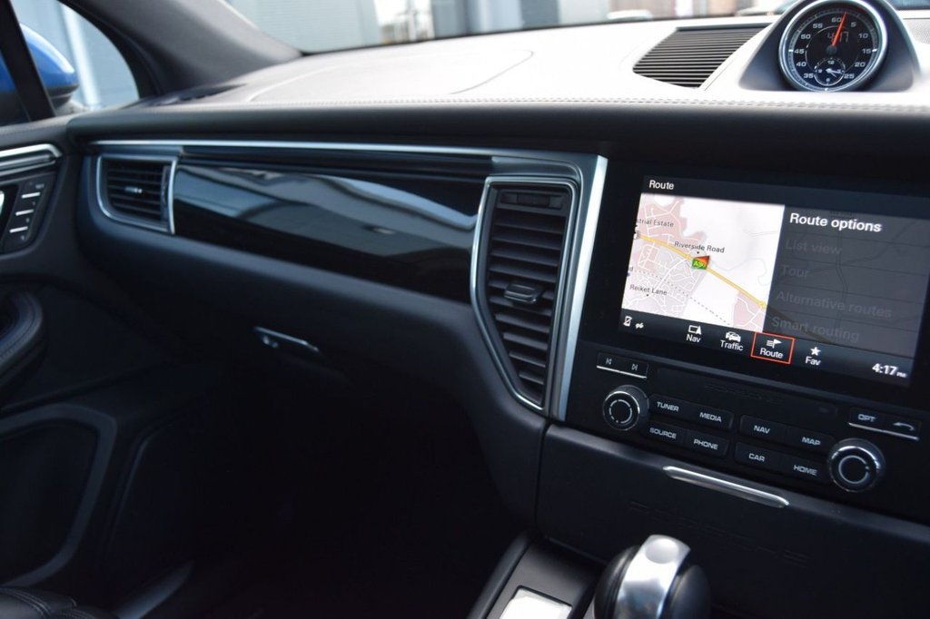 Used Porsche Macan 2018 for sale - 77820745: Photo 38