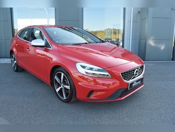 Used Volvo V40 2017 for sale - 78372275: Photo