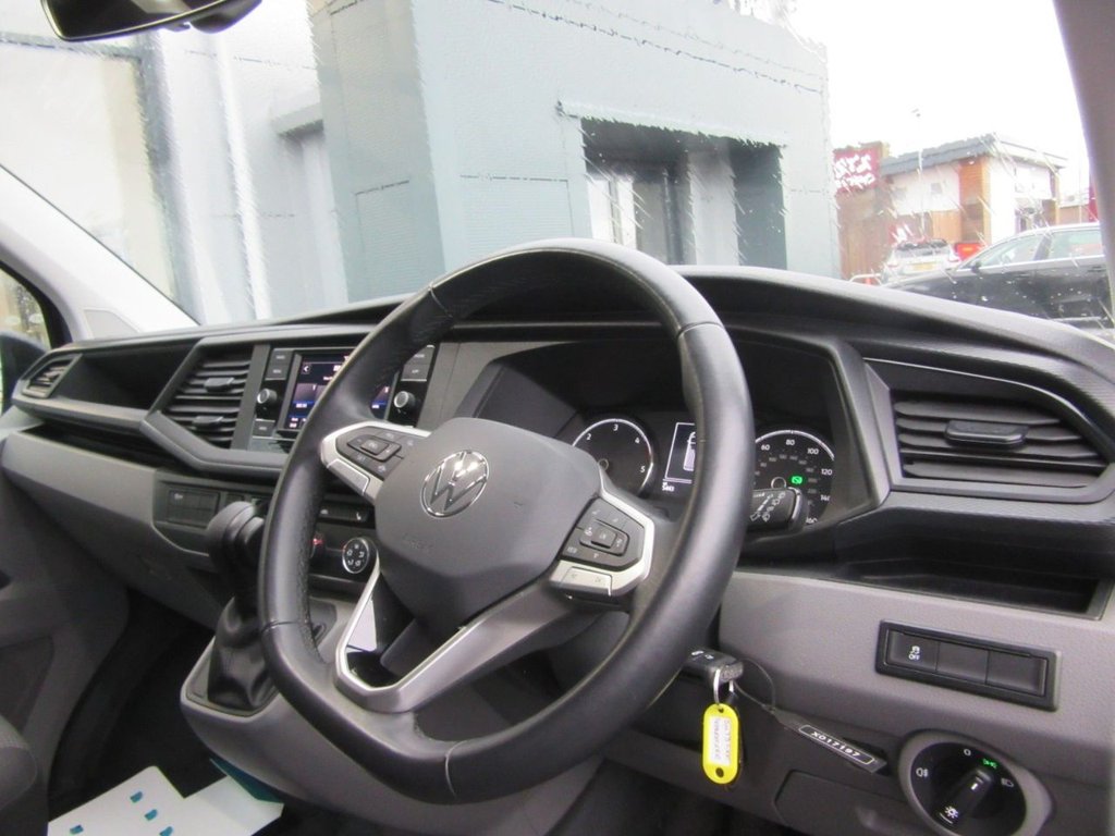 Used Volkswagen Transporter 2024 for sale - 76711139: Photo 7
