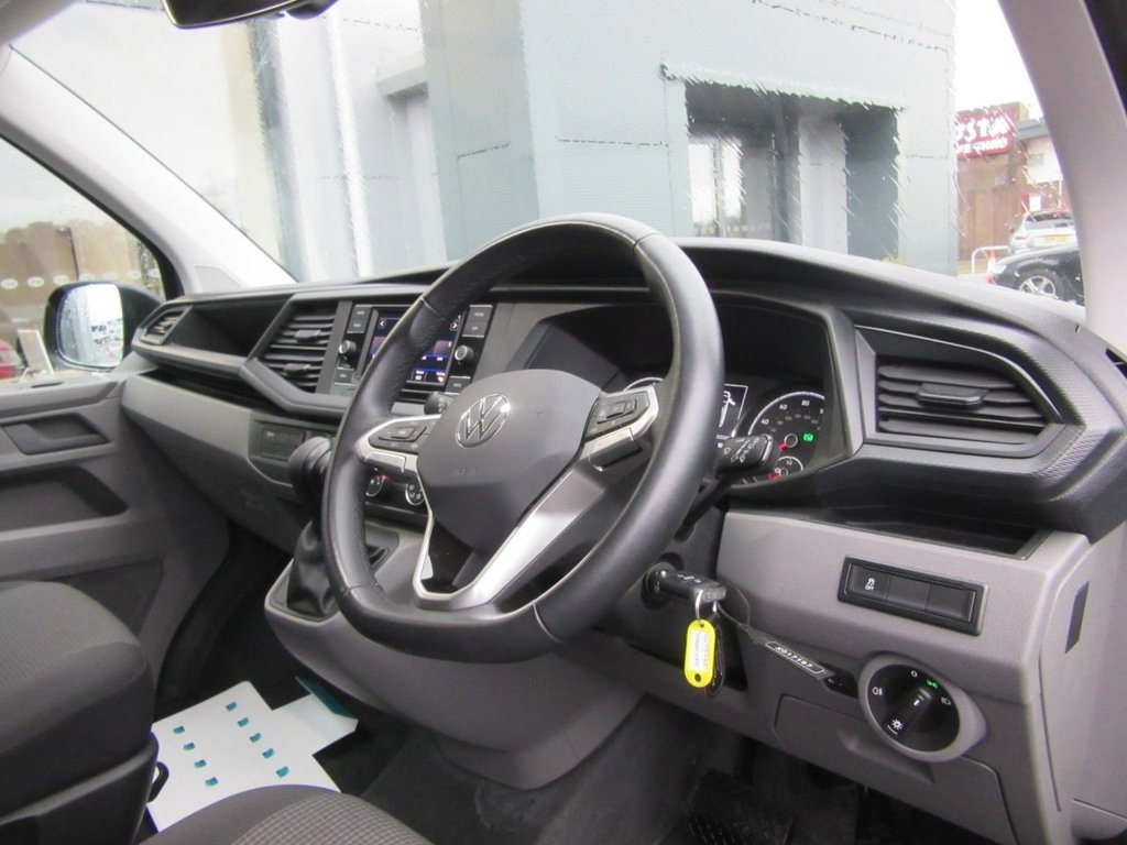 Used Volkswagen Transporter 2024 for sale - 76711139: Photo 8