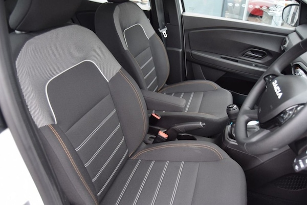 Used Dacia Sandero Stepway 2023 for sale - 74092225: Photo 5