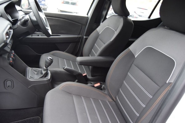 Used Dacia Sandero Stepway 2023 for sale - 74092225: Photo 8
