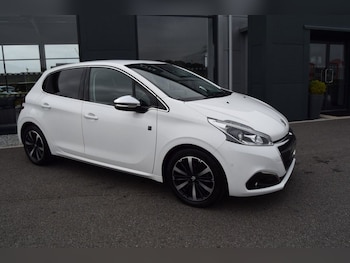 Used Peugeot 208 2019 for sale - 79197391: Photo