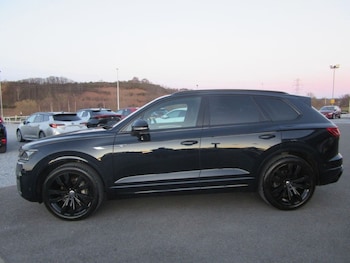 Used Volkswagen Touareg 2022 for sale - 77703755: Photo