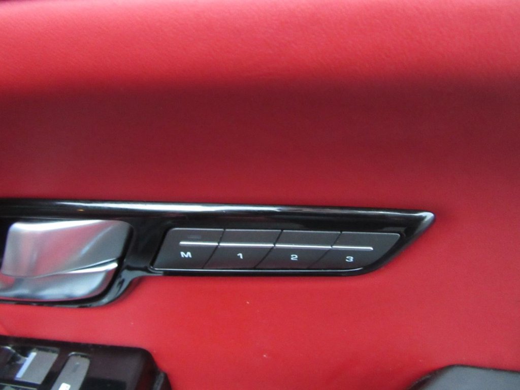 Used Land Rover Range Rover Evoque 2015 for sale - 77064885: Photo 12