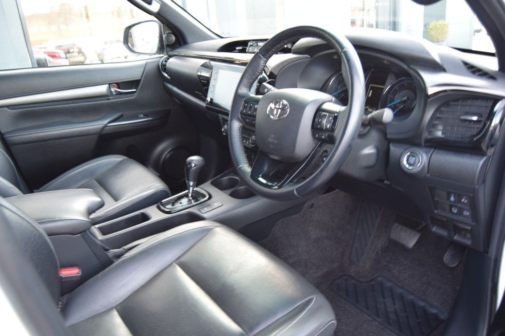 Used Toyota Hilux 2023 for sale - 77936682: Photo 23