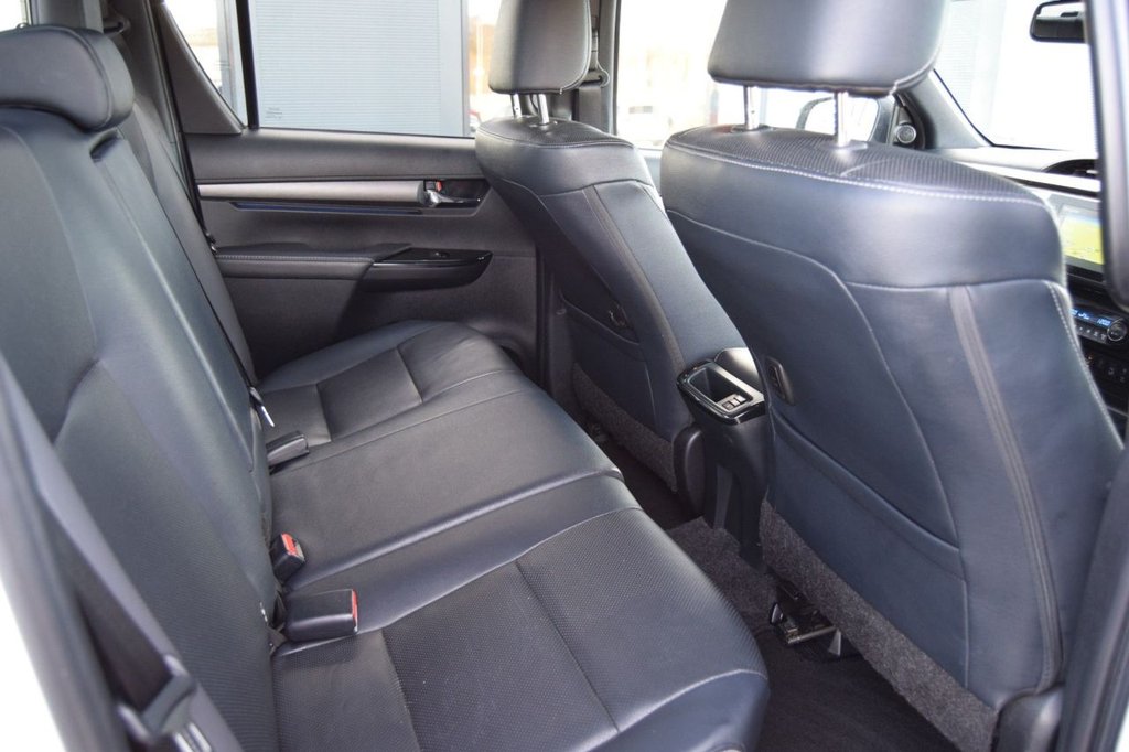 Used Toyota Hilux 2023 for sale - 77936682: Photo 24