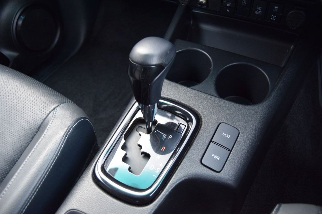 Used Toyota Hilux 2023 for sale - 77936682: Photo 28