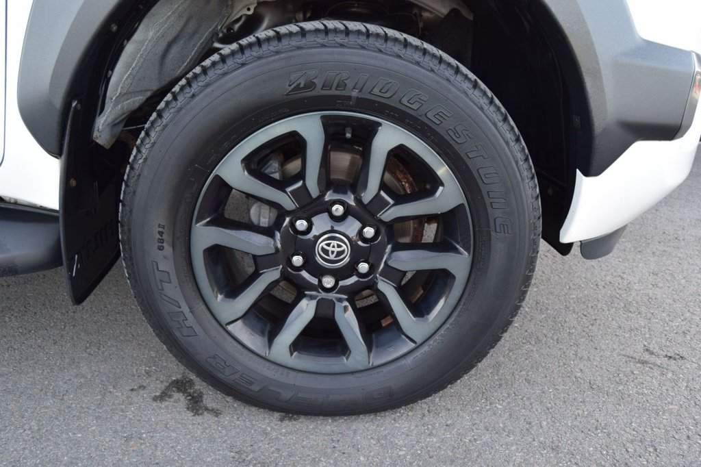 Used Toyota Hilux 2023 for sale - 77936682: Photo 29