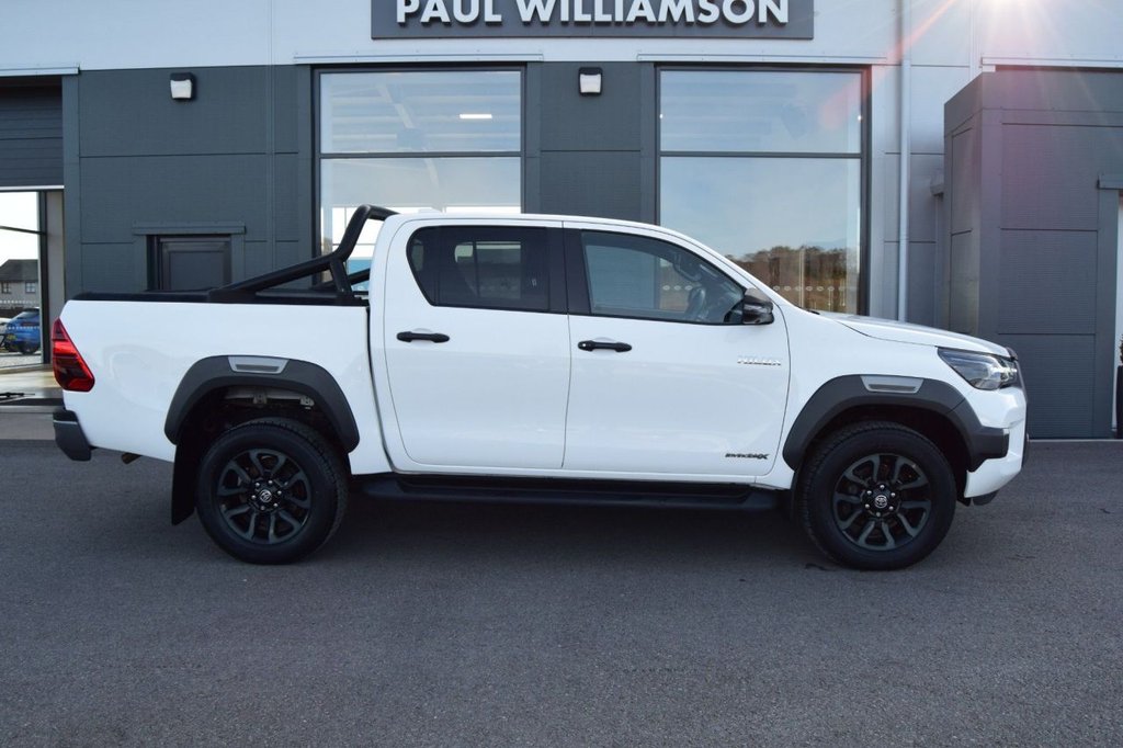 Used Toyota Hilux 2023 for sale - 77936682: Photo 9