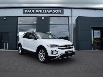 Used Volkswagen T-Roc 2023 for sale - 78658703: Photo