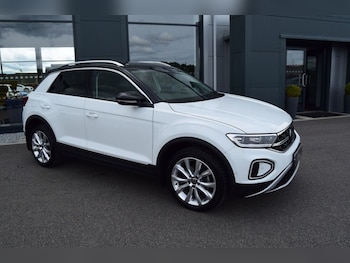 Used Volkswagen T-Roc 2023 for sale - 78658703: Photo