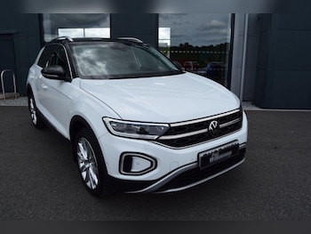 Used Volkswagen T-Roc 2023 for sale - 78658703: Photo