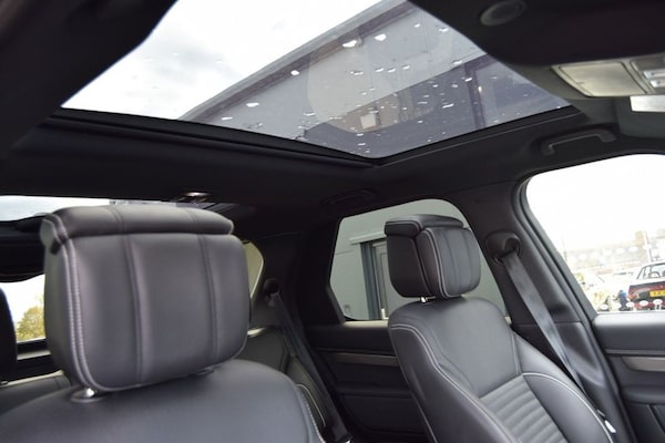 Used Land Rover Discovery 2023 for sale - 76223437: Photo 17