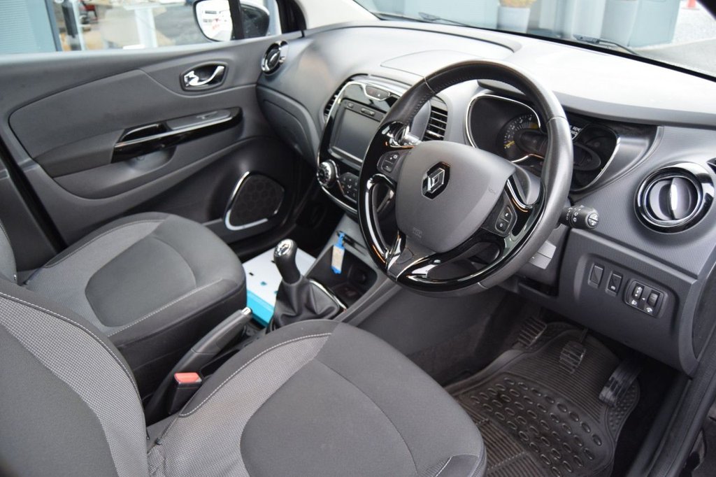 Used Renault Captur 2014 for sale - 76670519: Photo 15