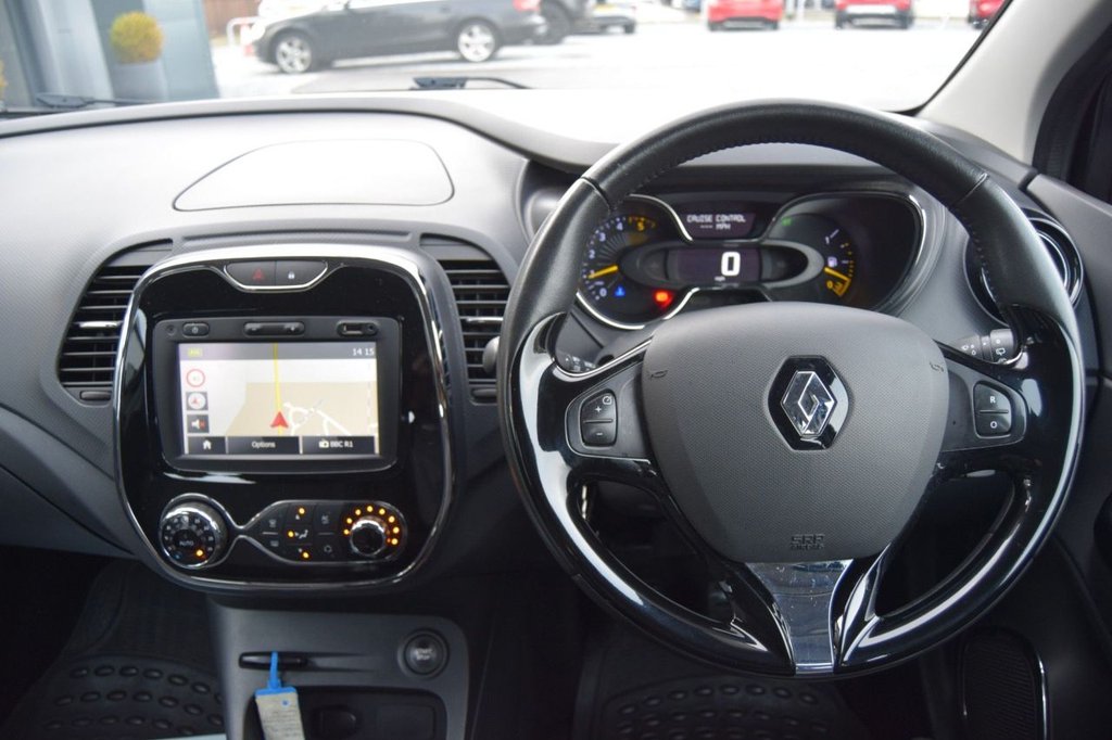Used Renault Captur 2014 for sale - 76670519: Photo 24