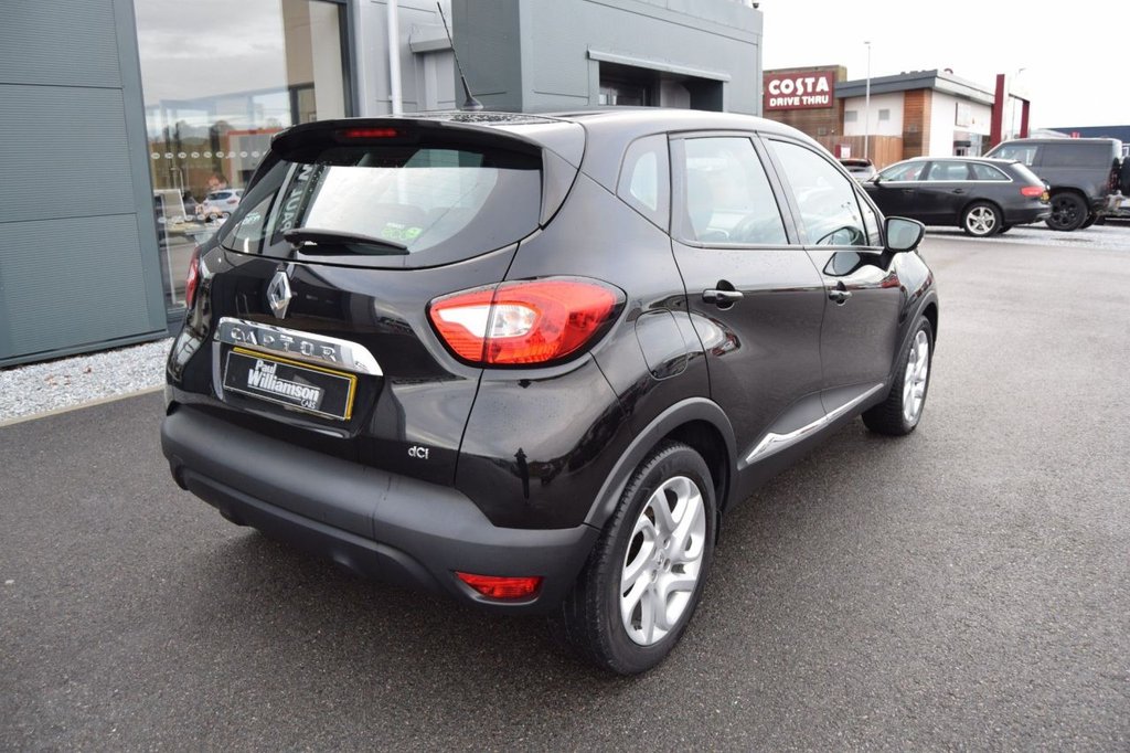 Used Renault Captur 2014 for sale - 76670519: Photo 8