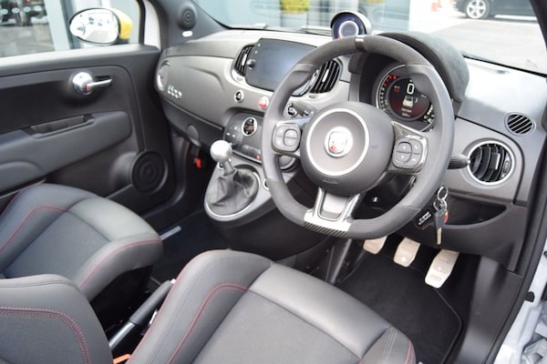 Used Abarth 695 2024 for sale - 75462183: Photo 20
