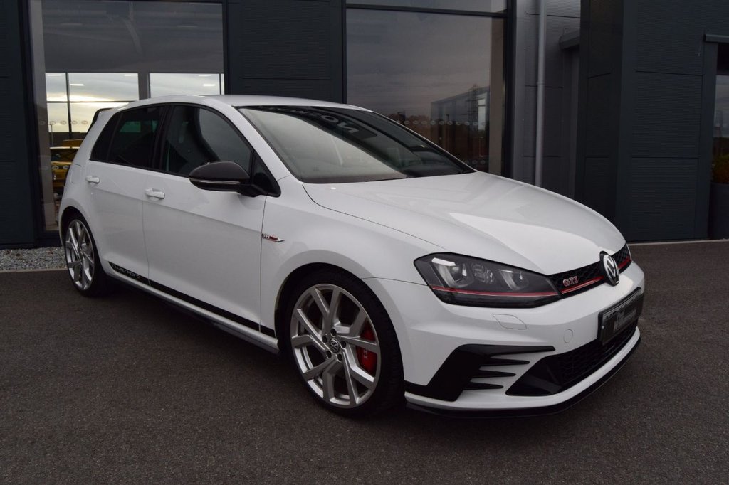 Used Volkswagen Golf 2016 for sale - 76883532: Photo 2