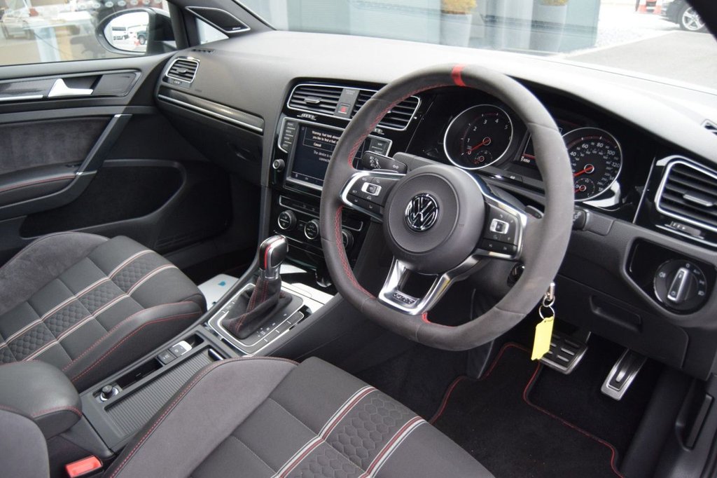 Used Volkswagen Golf 2016 for sale - 76883532: Photo 22