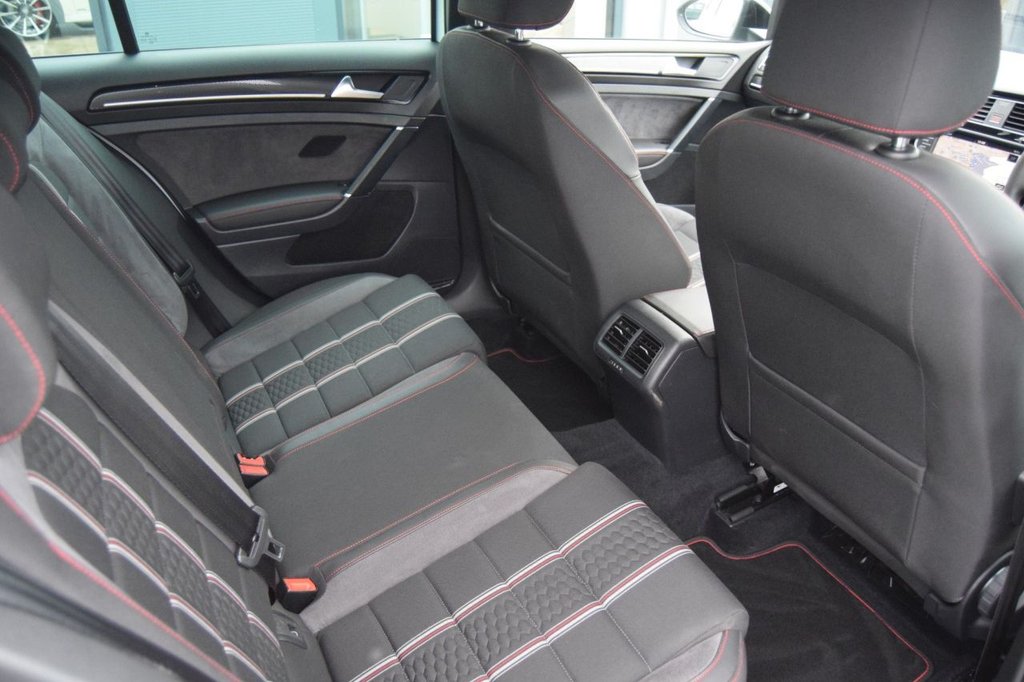 Used Volkswagen Golf 2016 for sale - 76883532: Photo 23