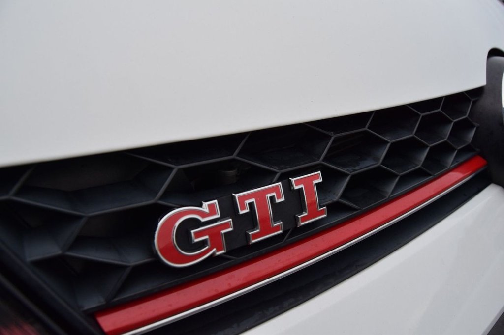 Used Volkswagen Golf 2016 for sale - 76883532: Photo 40