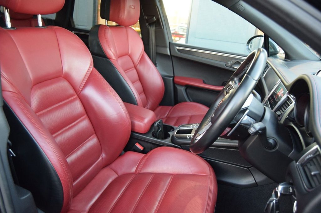 Used Porsche Macan 2017 for sale - 77171624: Photo 17