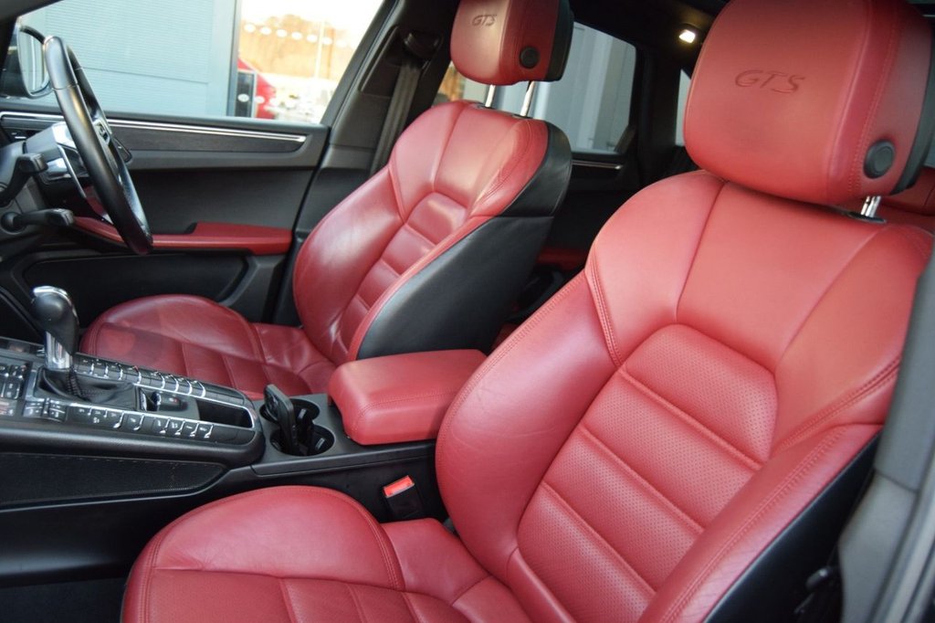 Used Porsche Macan 2017 for sale - 77171624: Photo 23