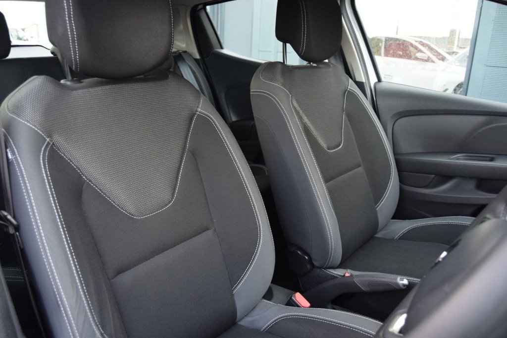 Used Renault Clio 2017 for sale - 76582570: Photo 15