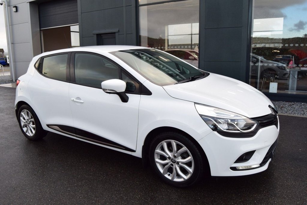 Used Renault Clio 2017 for sale - 76582570: Photo 8